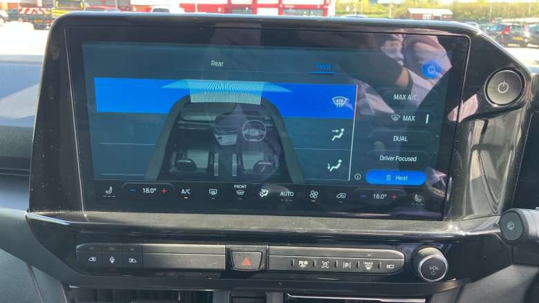 Ford Tourneo Custom 340 L2 Electric Rwd 160kW 65kWh H1 Titanium X 8 seater Auto